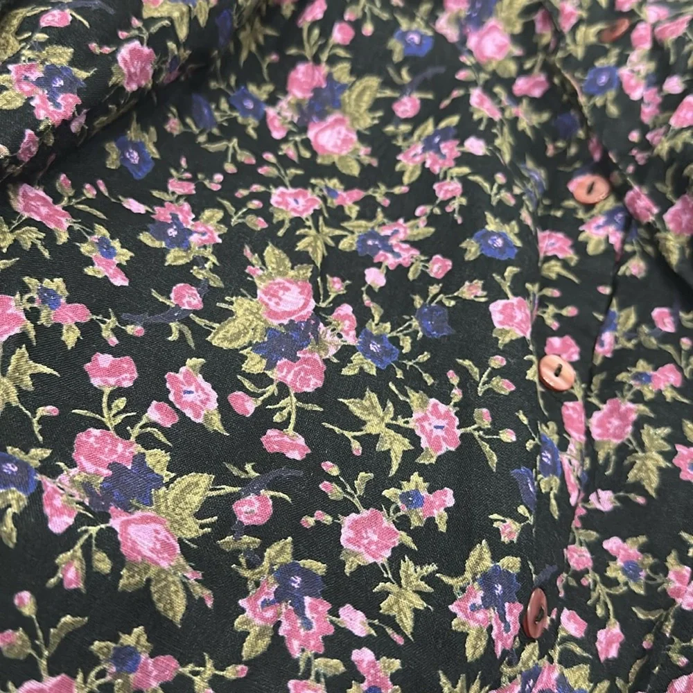 NEW! Free People Meant To Be Blouse Revolve Size Large Black Purple Floral boho - Picture 11 of 11